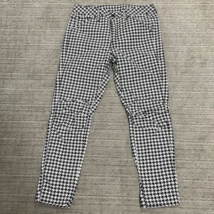 G Star mid boyfriend 5622 herringbone jeans.